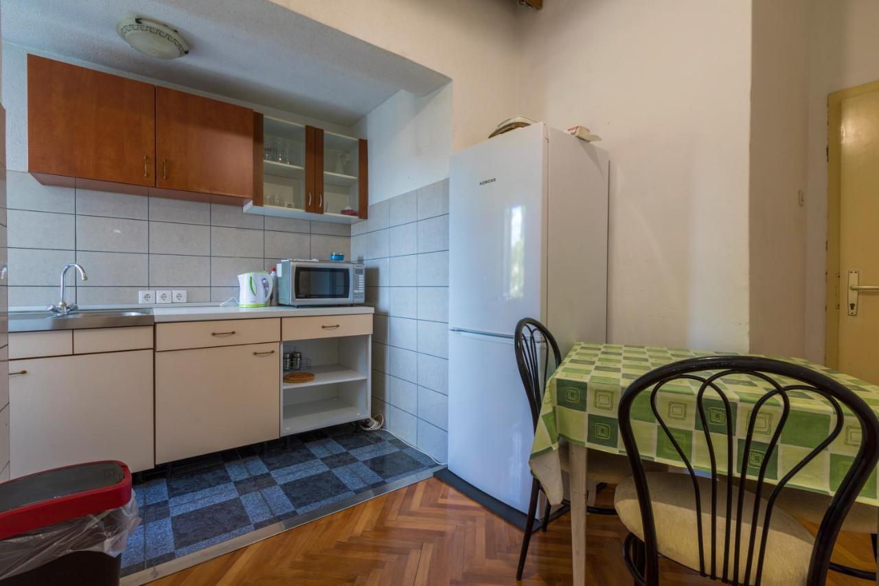 Apartments With A Parking Space Selce, Crikvenica - 2381 Extérieur photo