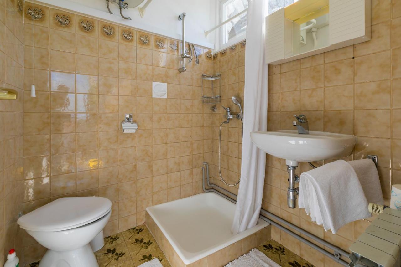Apartments With A Parking Space Selce, Crikvenica - 2381 Extérieur photo